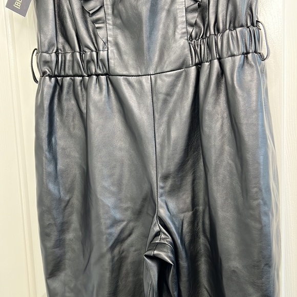 NWT BlankNYC black faux leather ruffle sleeve jumpsuit size small - Picture 6 of 14